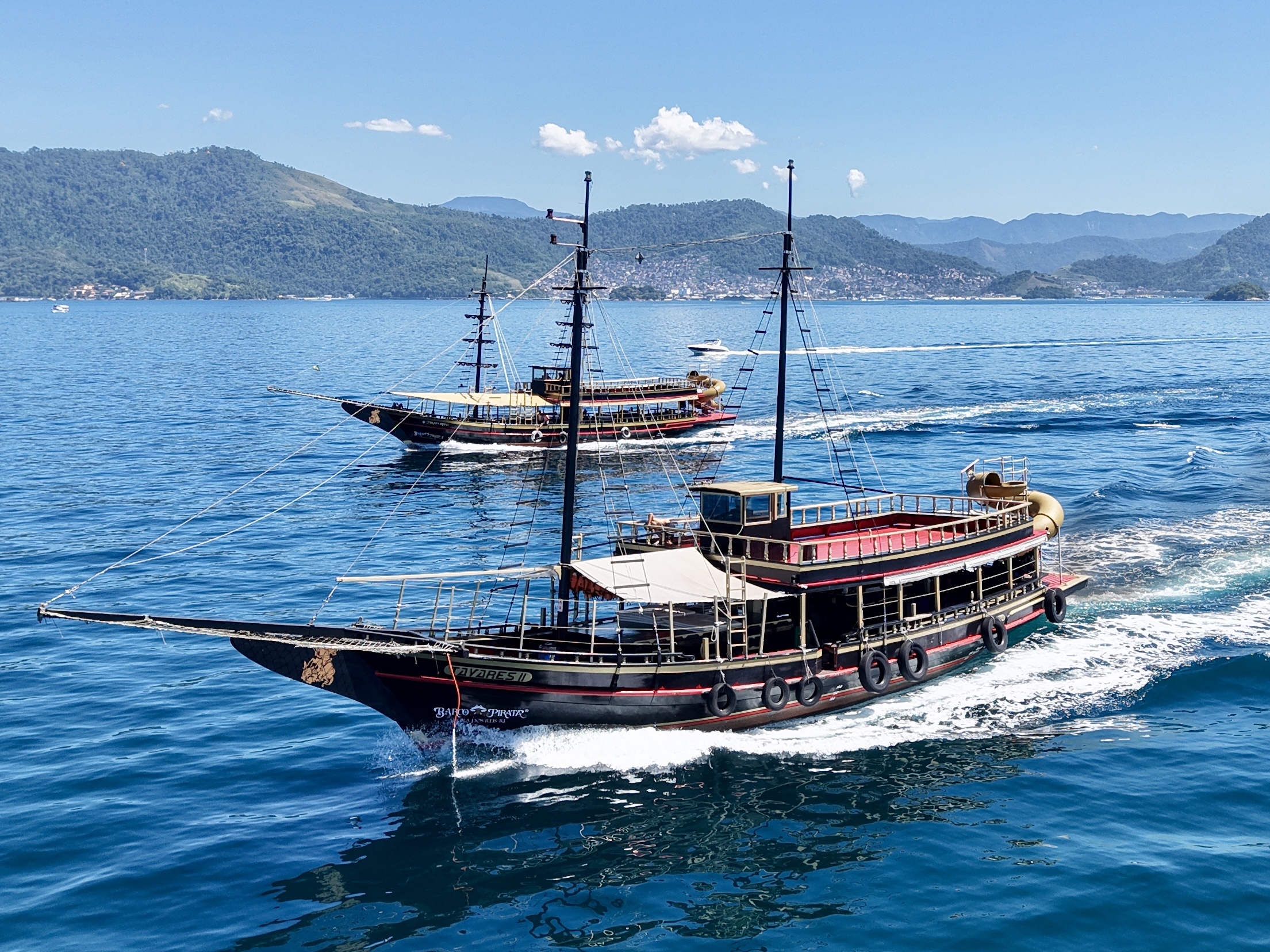 Barco Pirata - Angra dos Reis