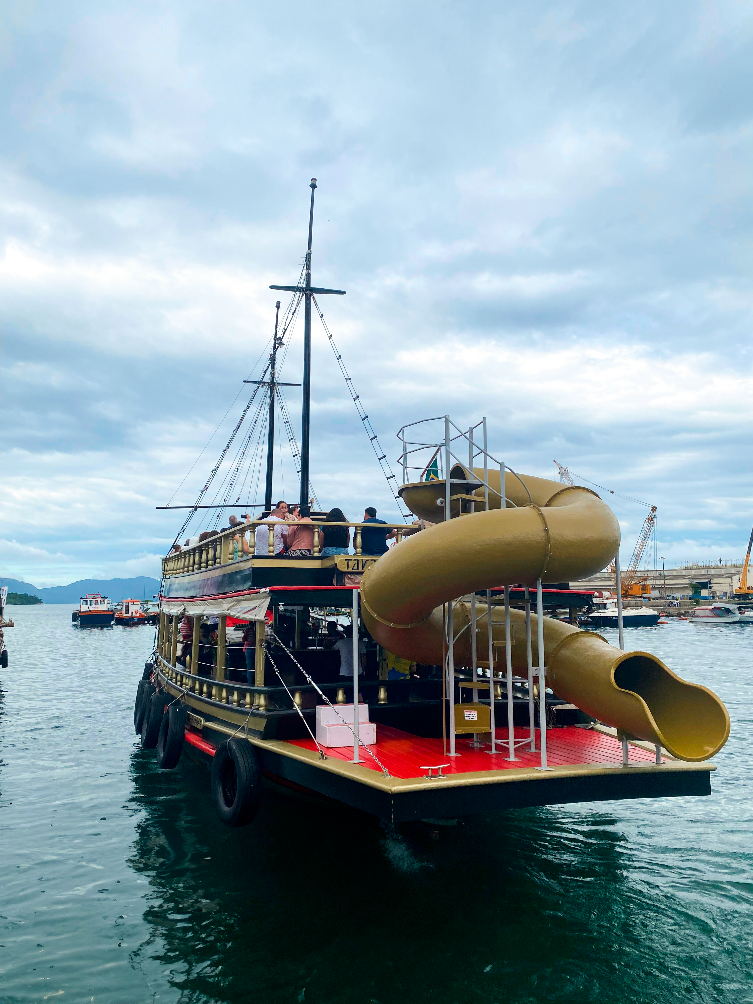 Barco Pirata - Angra dos Reis