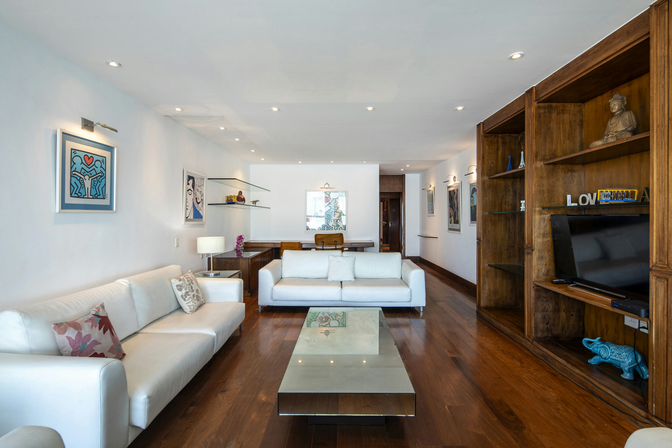 Luxurious Penthouse with 5 suites, a pool and a breathtaking view of all Copacabana's beach in Copacabana — photo 15