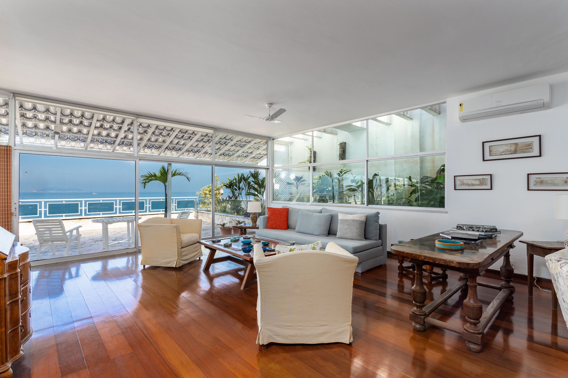 Ipanema Beach Linear Penthouse in Ipanema — photo 11