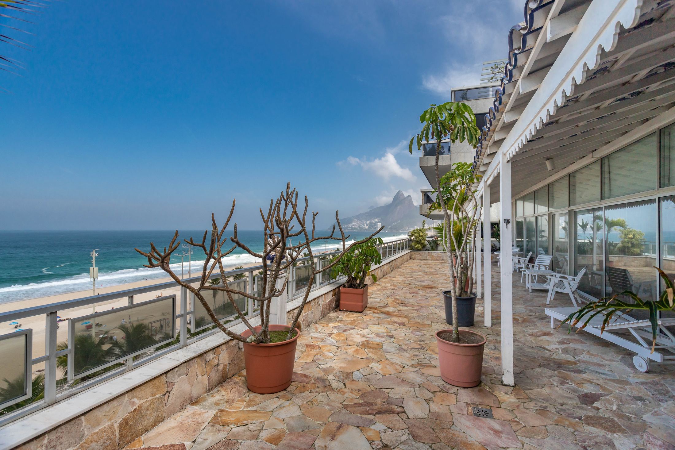 Ipanema Beach Linear Penthouse in Ipanema — photo 6