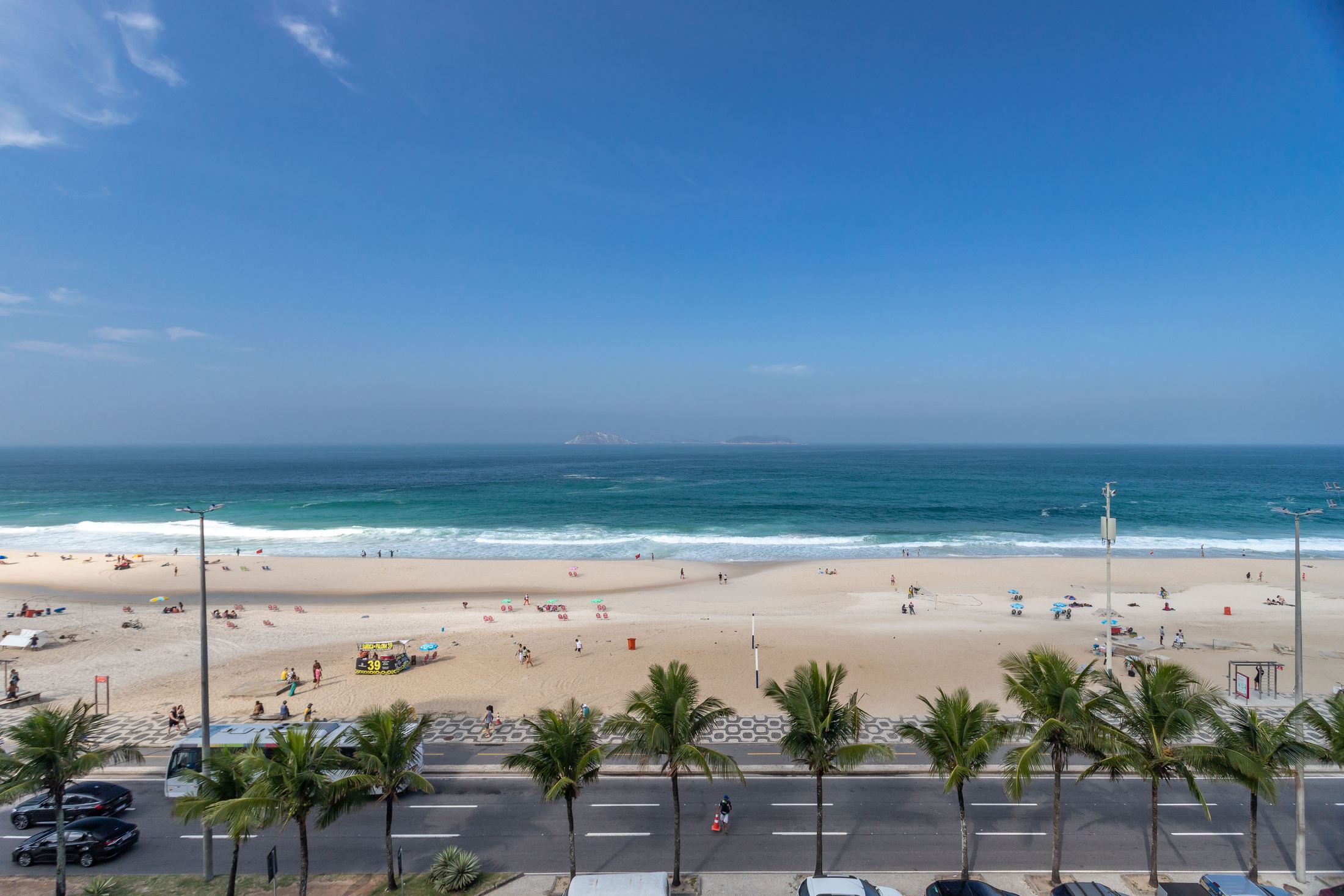 Ipanema Beach Linear Penthouse in Ipanema — photo 4