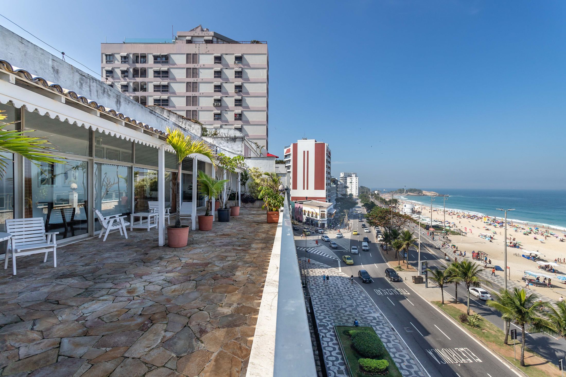 Ipanema Beach Linear Penthouse in Ipanema — photo 8