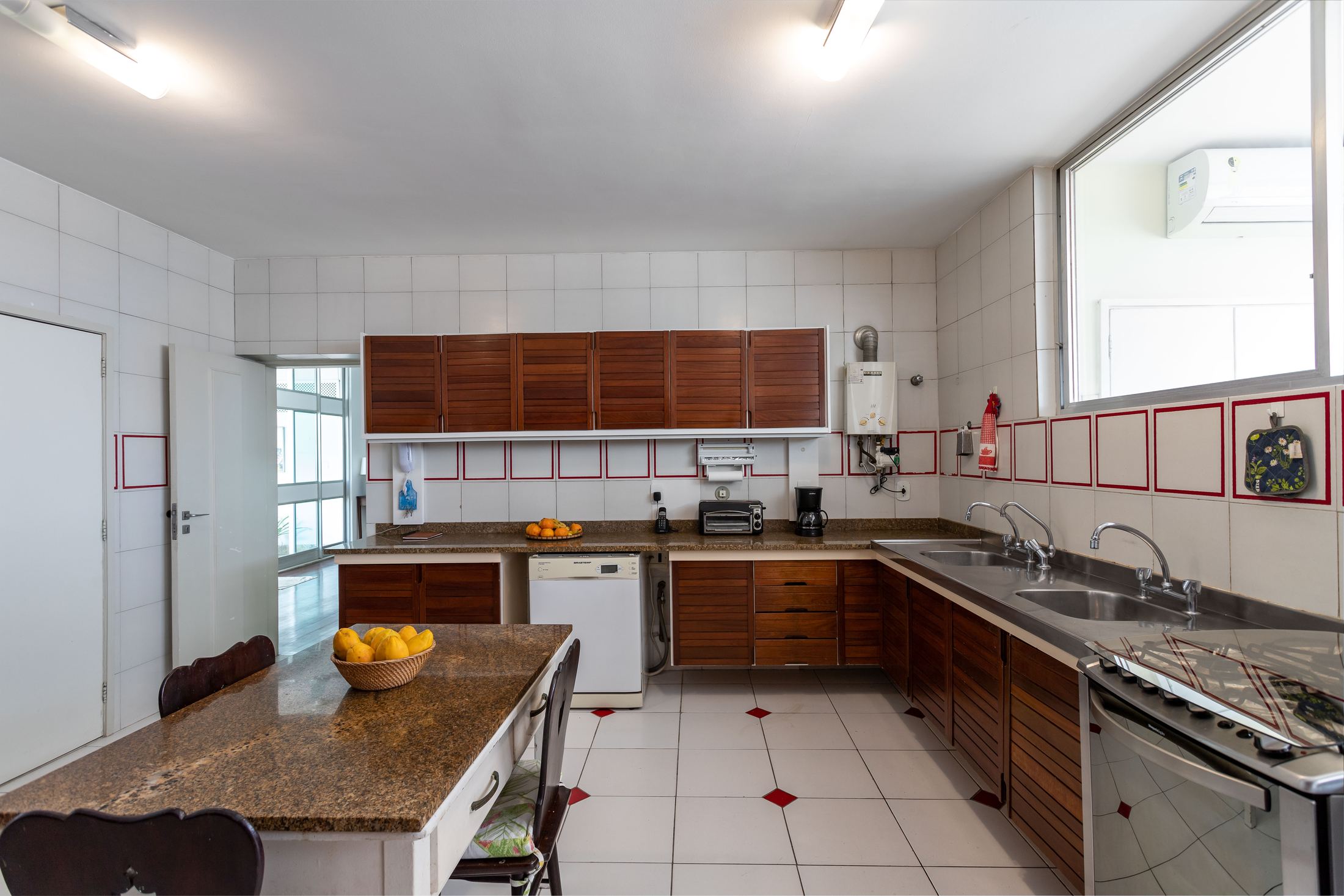 Ipanema Beach Linear Penthouse in Ipanema — photo 56