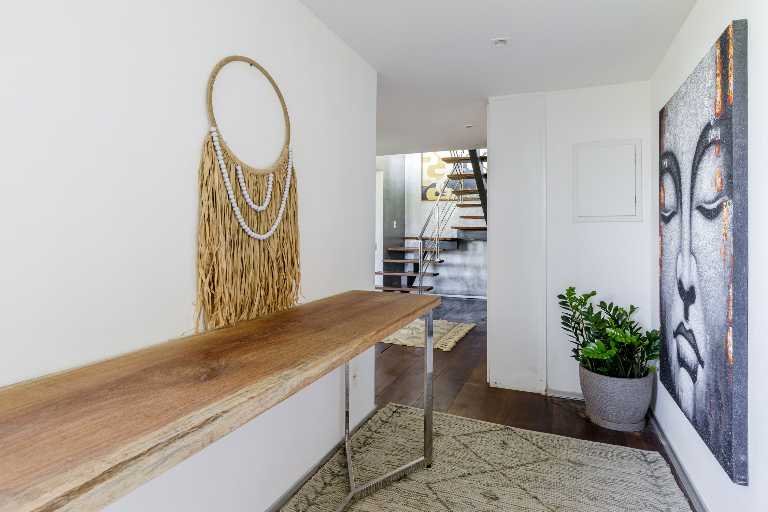 An Architectural Masterpiece Above the Atlantic with Refined Interiors & Oceanfront Living — photo 39 of 64 (villa, Joá, Rio de Janeiro)