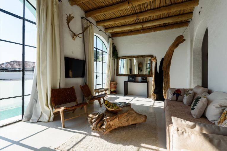 Spectacular house with 18 bedrooms in 10 separate apartments with private pools — photo 51 of 86 (house, Santa Teresa , Rio de Janeiro)