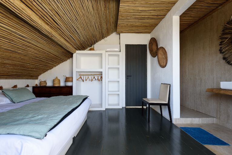 Spectacular house with 18 bedrooms in 10 separate apartments with private pools — photo 57 of 86 (house, Santa Teresa , Rio de Janeiro)