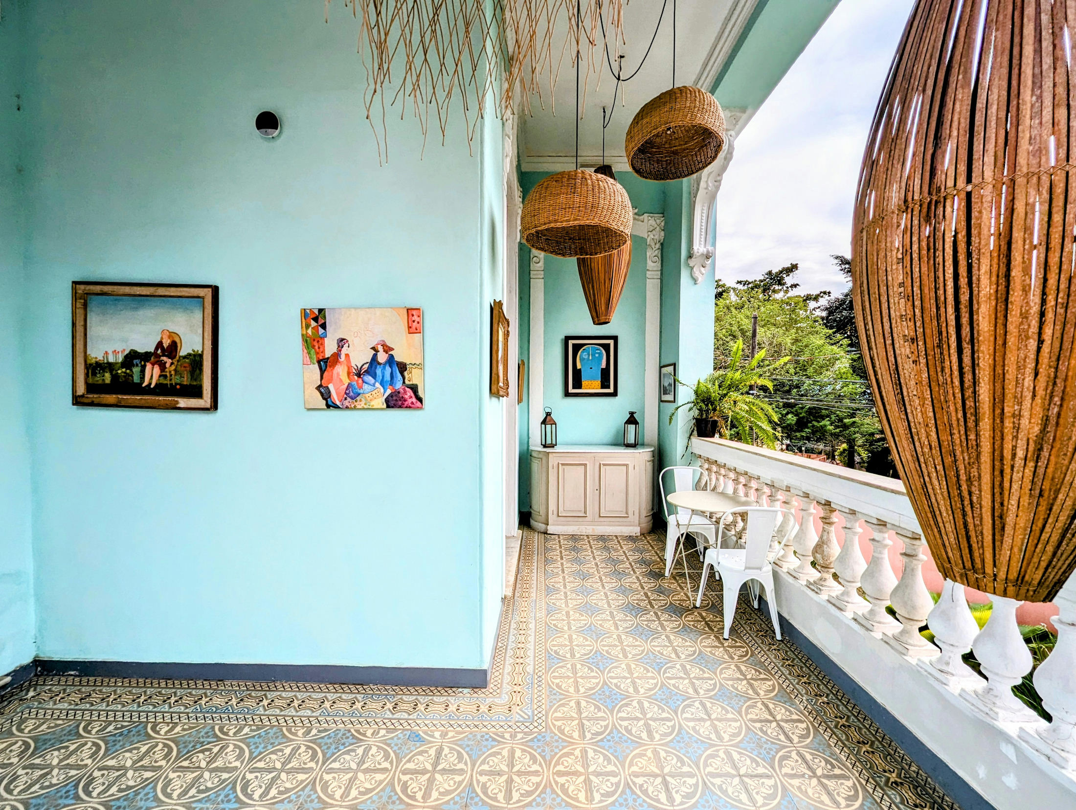 Hippie terrace