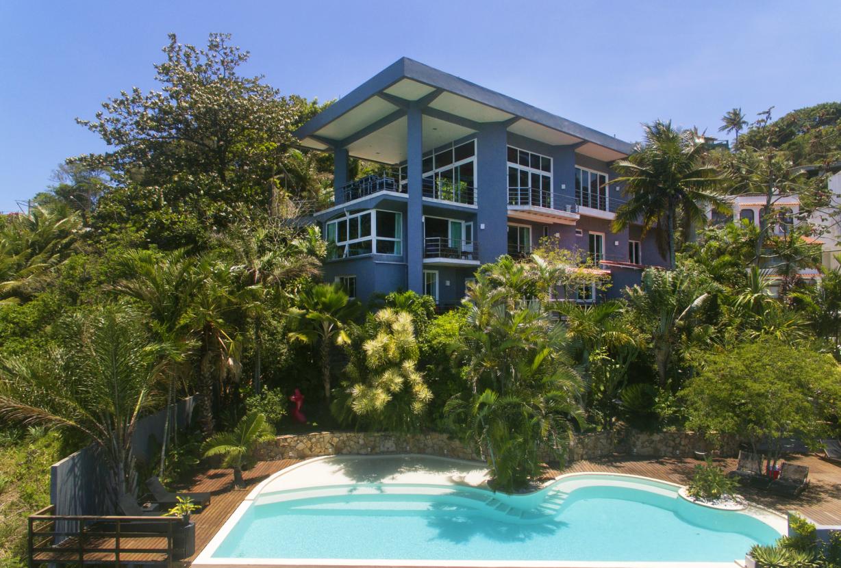 Boutique hotel with 7 suites, 2 pools and breathtaking views — photo 2 of 40 (hotel, Joà, Rio de Janeiro)