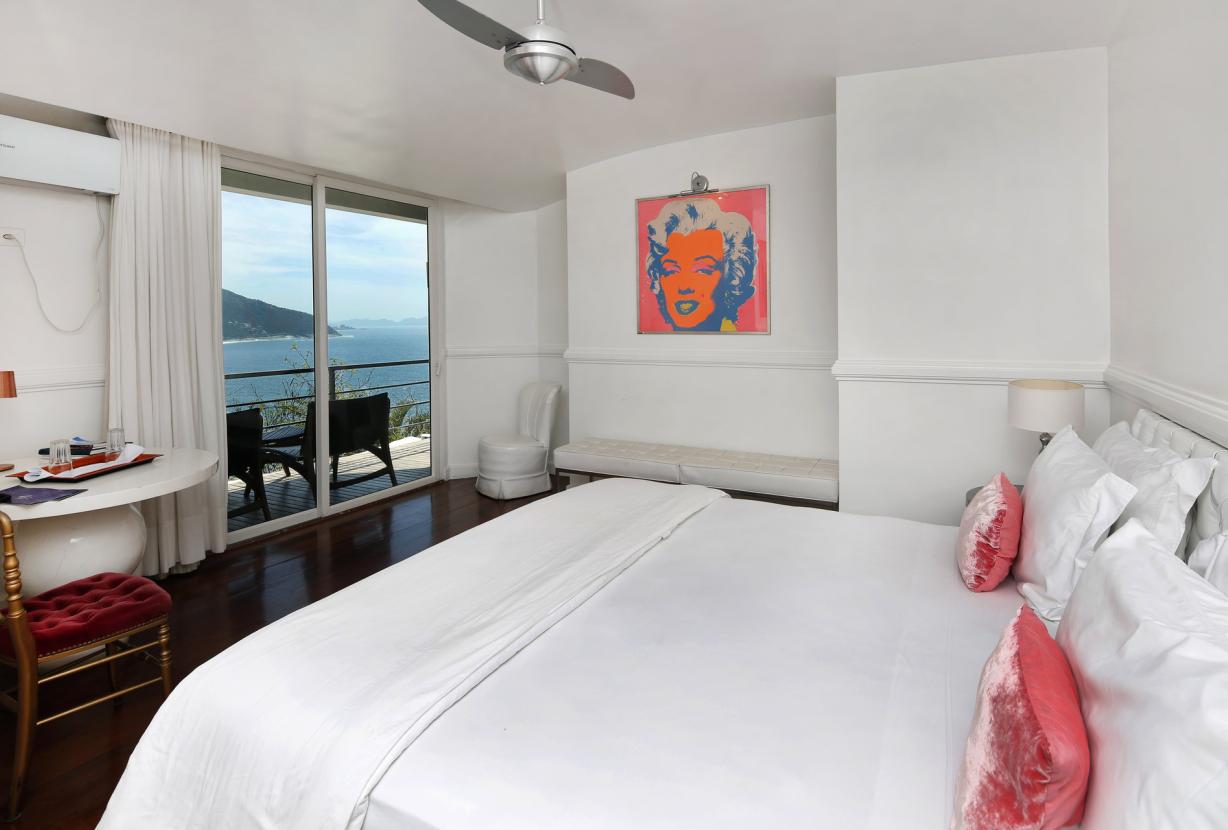 Boutique hotel with 7 suites, 2 pools and breathtaking views — photo 24 of 40 (hotel, Joà, Rio de Janeiro)