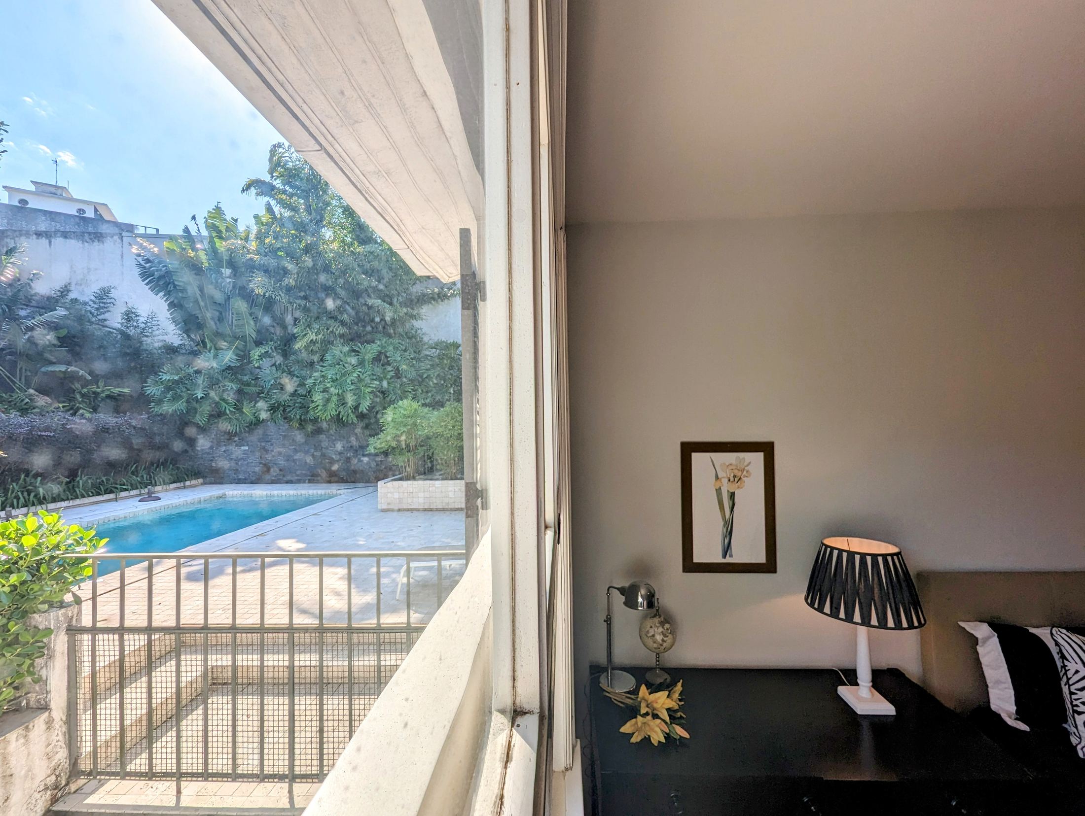 A spectacular 5-bedroom home—featuring 3 suites—with cinematic views of Christ the Redeemer and Sugarloaf Mountain. in Santa Teresa — photo 24