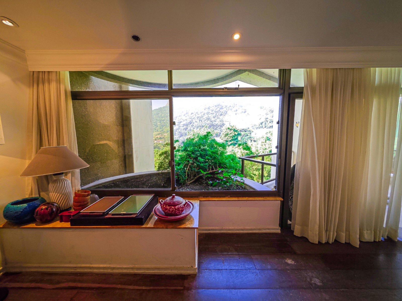 Superb apartment with 4 suites and a pool located in a prestigious building in Gávea in Gávea — photo 33