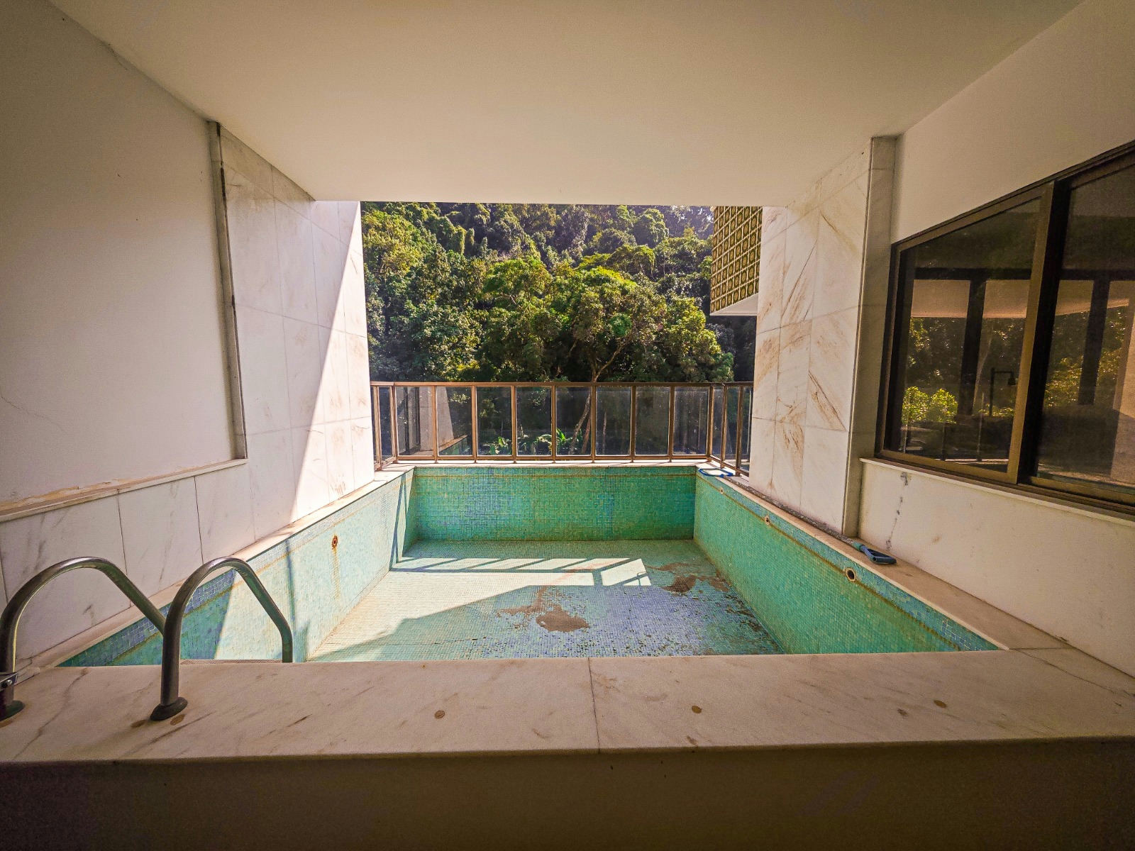 Superb apartment with 4 suites and a pool located in a prestigious building in Gávea — photo 61 of 77 (apartment, Gávea, Rio de Janeiro)