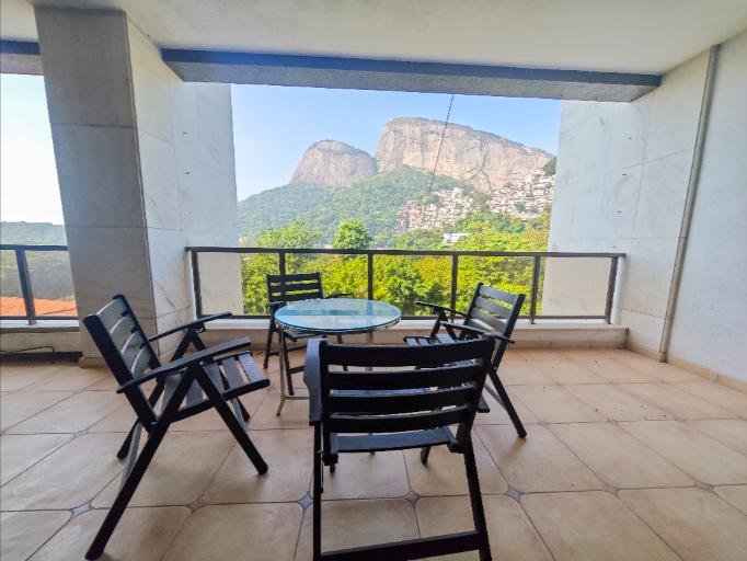 Magnificent apartment with 4 suites, a private pool and a sauna located in a prestigious building in Gávea — photo 5 of 61 (apartment, Gávea, Rio de Janeiro)
