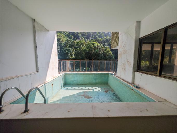 Magnificent apartment with 4 suites, a private pool and a sauna located in a prestigious building in Gávea — photo 24 of 61 (apartment, Gávea, Rio de Janeiro)