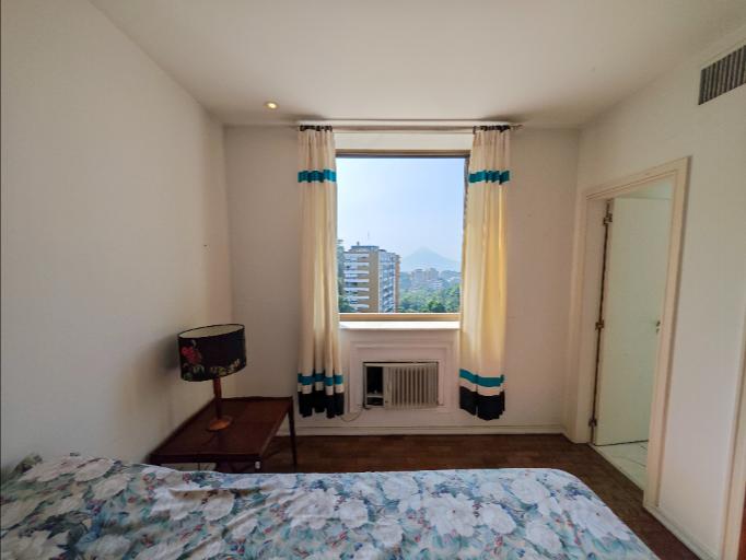 Magnificent apartment with 4 suites, a private pool and a sauna located in a prestigious building in Gávea — photo 30 of 61 (apartment, Gávea, Rio de Janeiro)