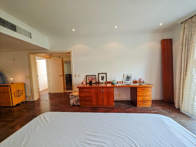 Magnificent apartment with 4 suites, a private pool and a sauna located in a prestigious building in Gávea — photo 37 of 61 (apartment, Gávea, Rio de Janeiro)