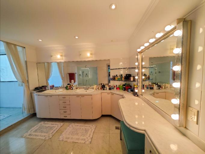 Magnificent apartment with 4 suites, a private pool and a sauna located in a prestigious building in Gávea — photo 42 of 61 (apartment, Gávea, Rio de Janeiro)