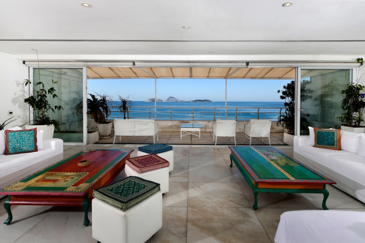 Duplex penthouse with 3 suites for sale on Ipanema's beach — photo 11 of 24 (penthouse, Ipanema, Rio de Janeiro)