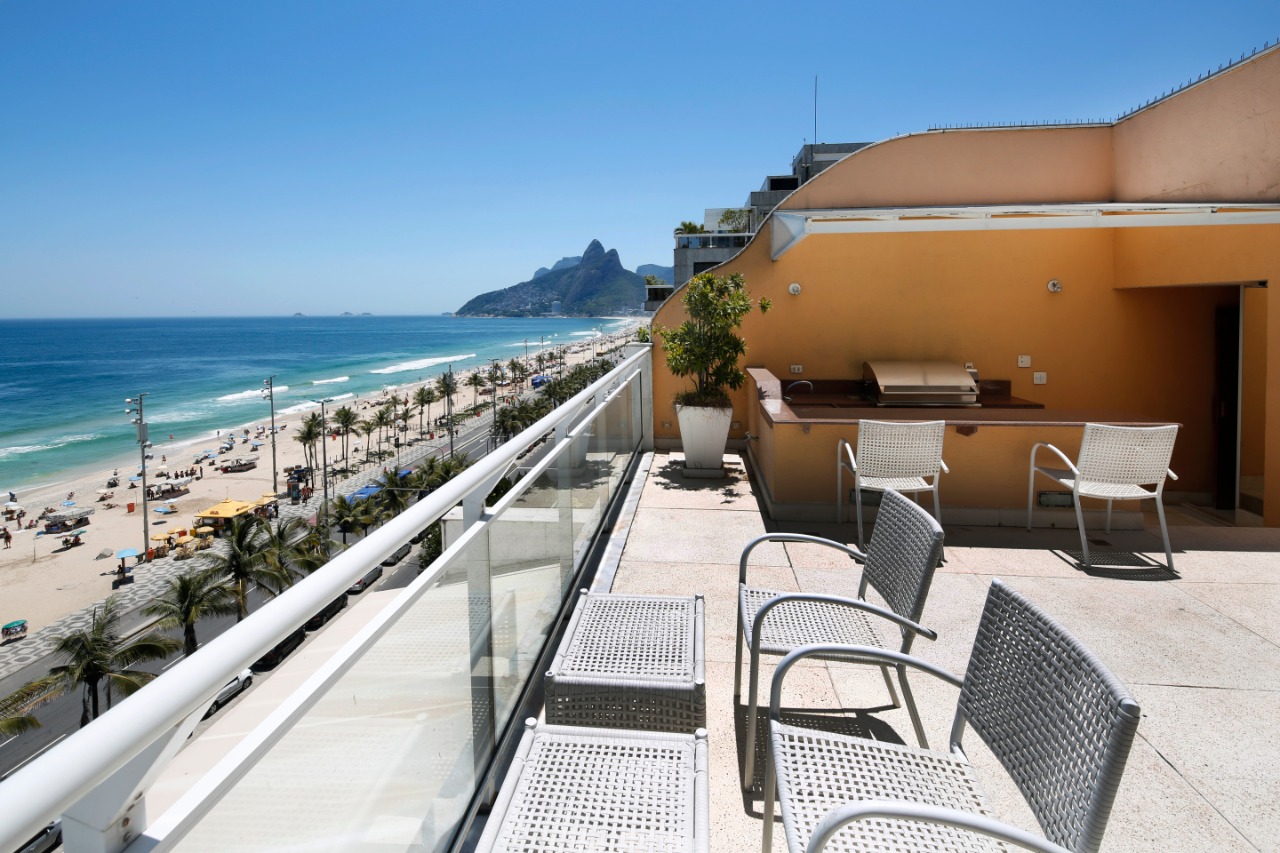 Duplex penthouse with 3 suites for sale on Ipanema's beach — photo 24 of 24 (penthouse, Ipanema, Rio de Janeiro)