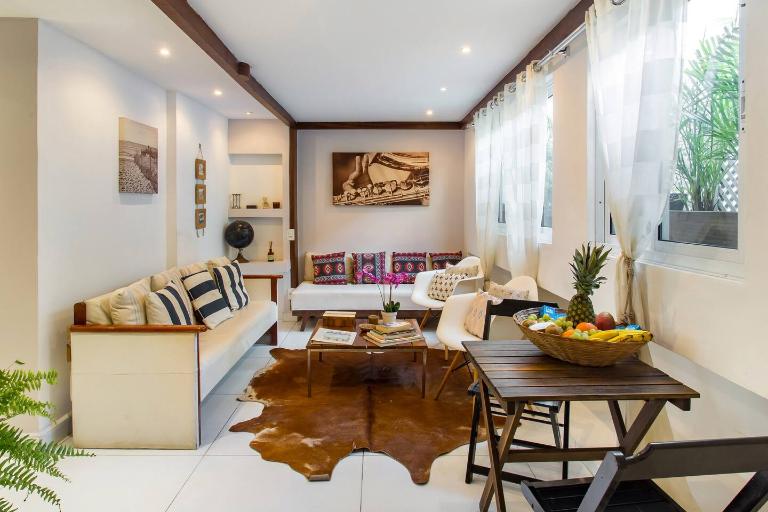 Superb 6 suite penthouse 50 meters from the center of Ipanema's beach — photo 19 of 27 (penthouse, Ipanema, Rio de Janeiro)