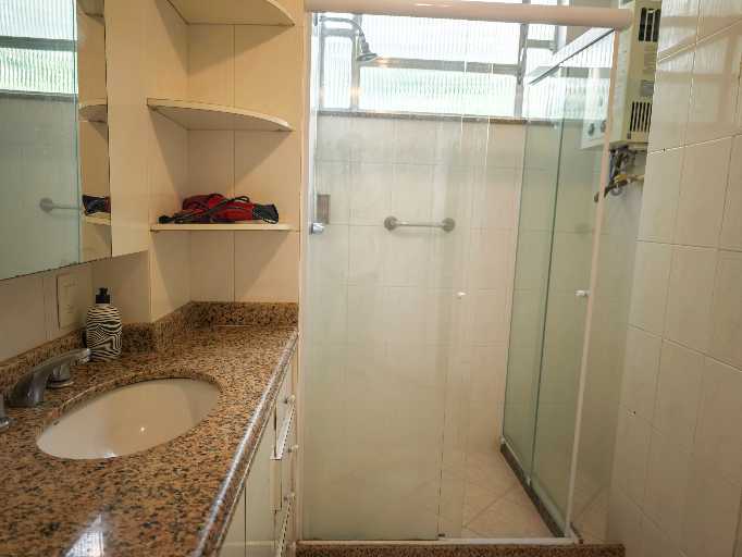 Three bedroom apartment to be renovated in the heart of Arpoador — photo 19 of 28 (apartment, Ipanema, Rio de Janeiro)
