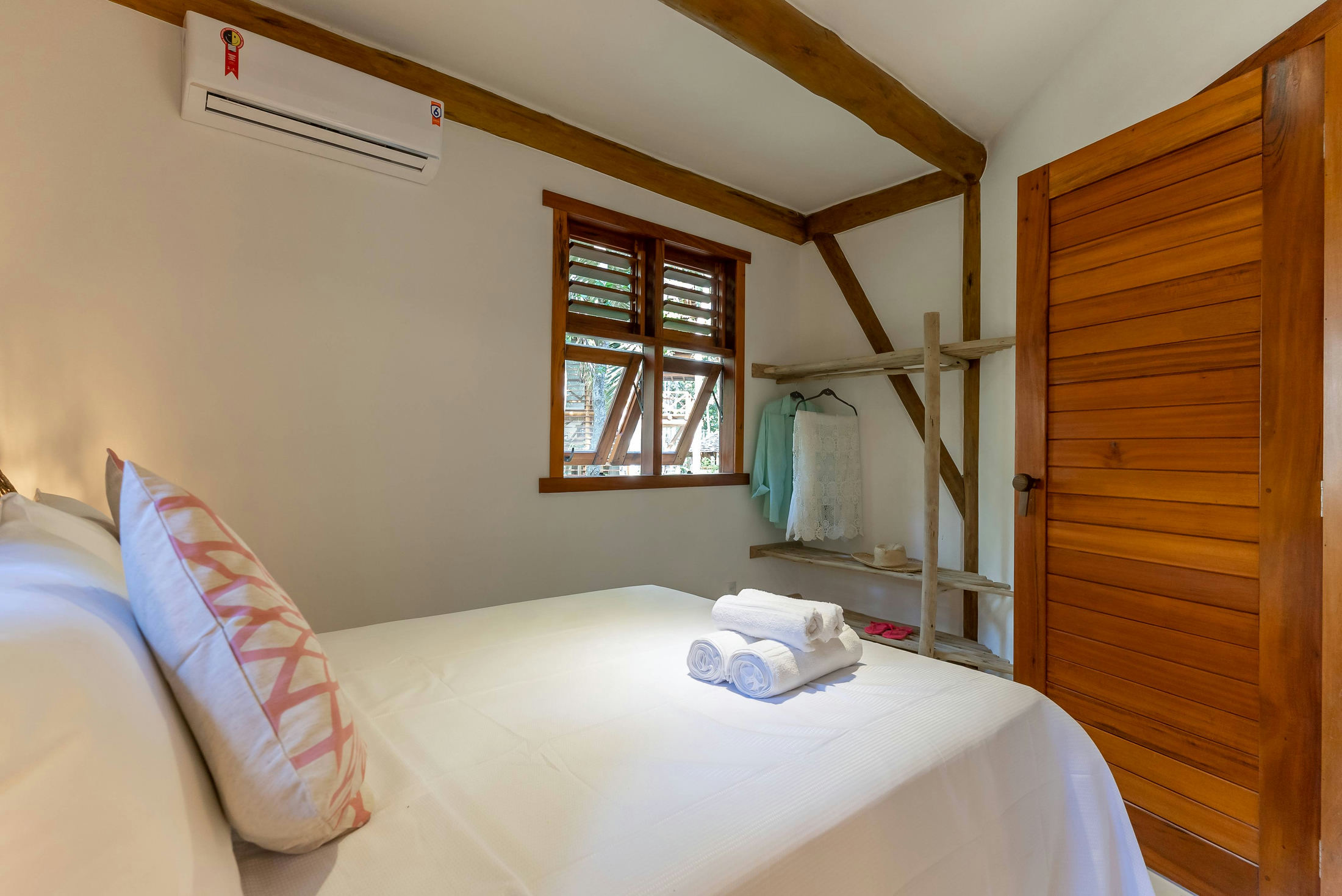 Seven villa hotel for sale in Trancoso in Trancoso — photo 163